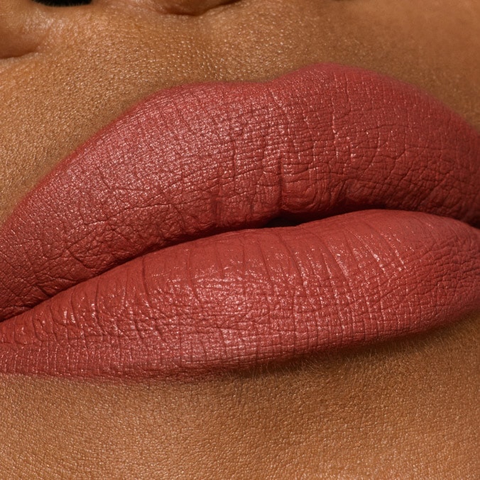 MACXIMAL MATTE LIPSTICK IN UNBOTHERED